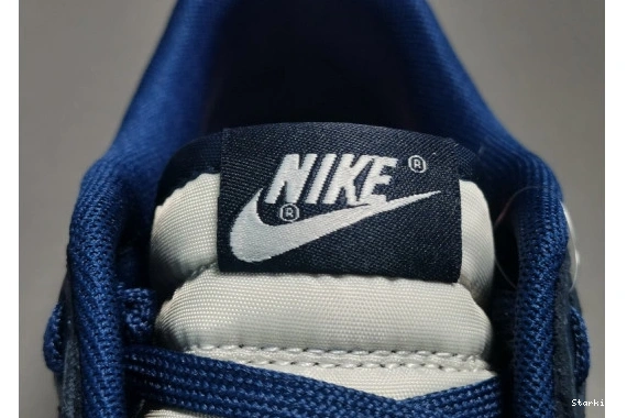 Nike CW1590-004 Georgetown Dunk Low 0326